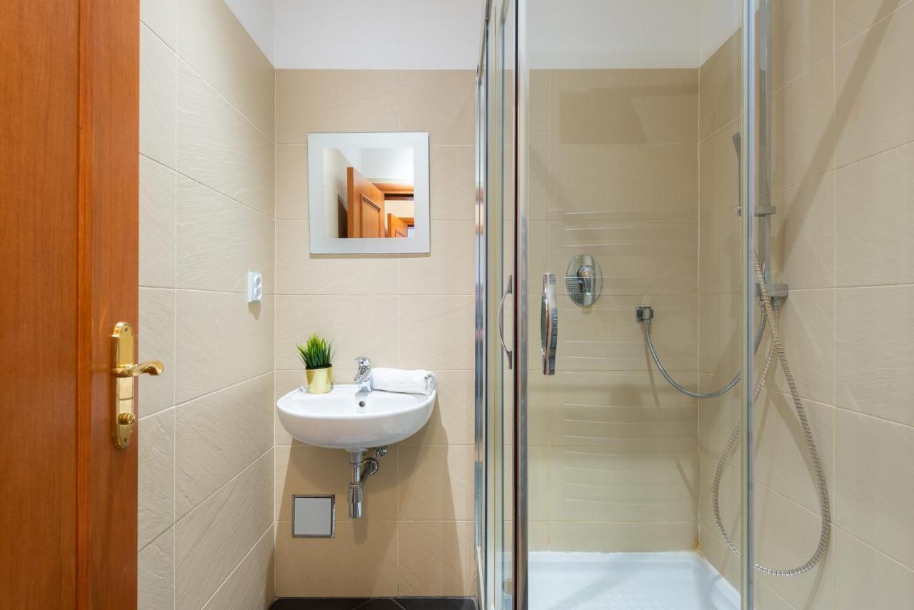 Tesnov Residence Grande Apartments Praga Zewnętrze zdjęcie