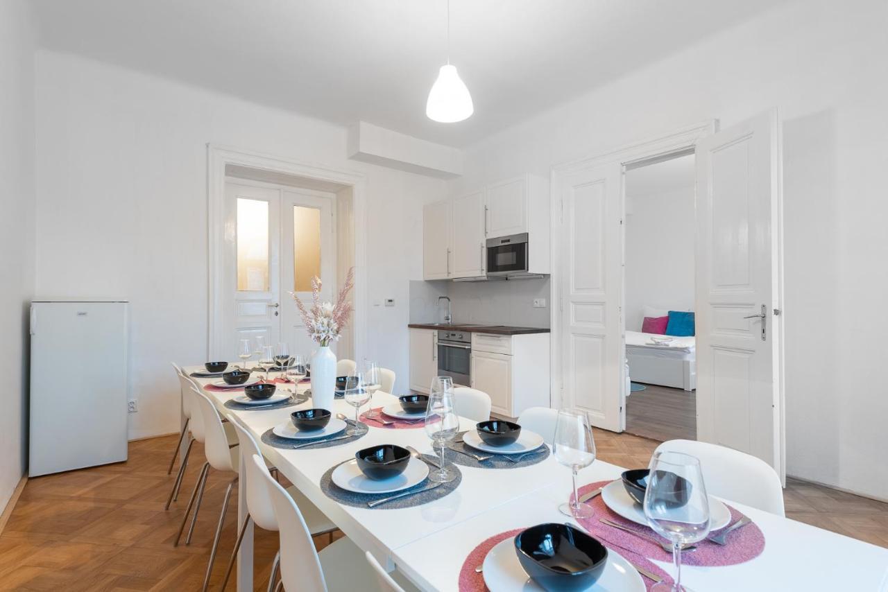 Tesnov Residence Grande Apartments Praga Zewnętrze zdjęcie