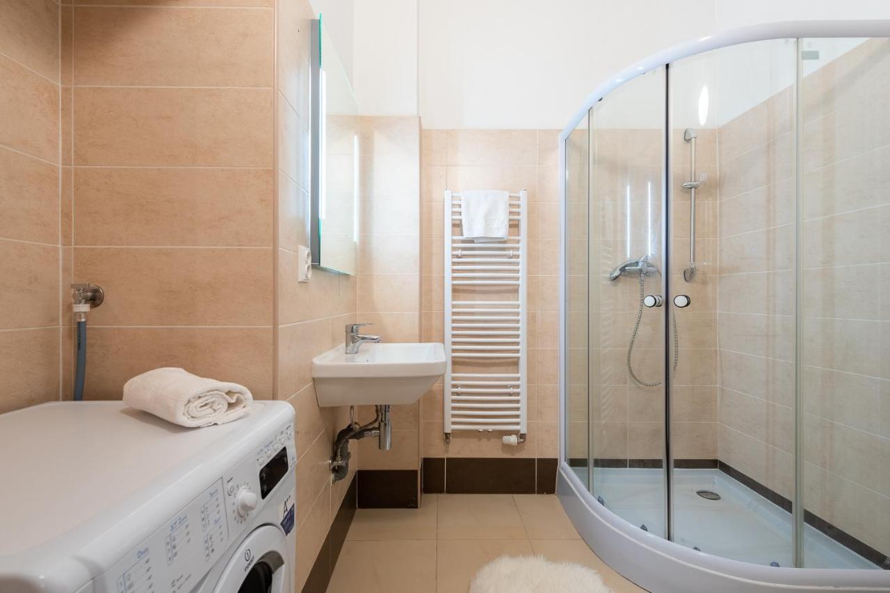 Tesnov Residence Grande Apartments Praga Zewnętrze zdjęcie